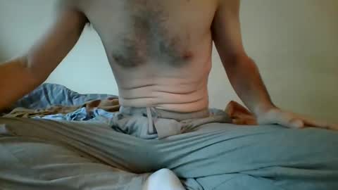 Snapshot of buckeye1990 chatting on September 24, 2025, 4:43 pm B online show from September 24, 2025, 4:43 pm