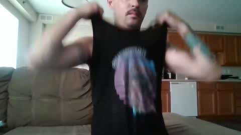 Snapshot of bud42o chatting on October 18, 2025, 2:51 pm Bud42o online show from October 18, 2025, 2:51 pm