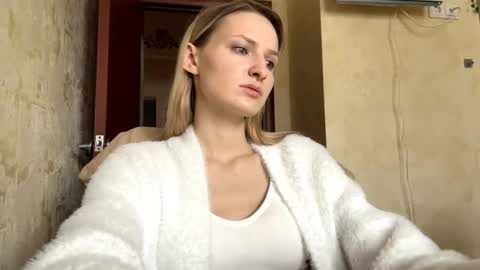 buenamorey online show from February 11, 2026, 10:20 am