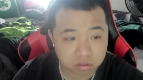 buffsexyman24 online show from January 17, 2026, 1:49 pm