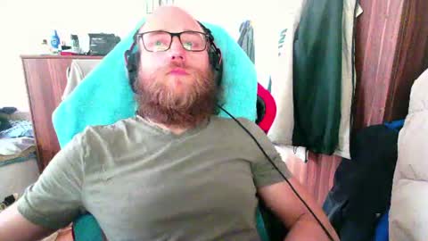 Lukas online show from July 3, 2026, 9:37 am