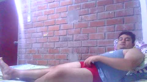 builtfpleasure online show from November 5, 2025, 2:55 am