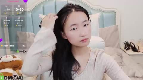 Sandy----xx online show from December 17, 2025, 3:07 pm