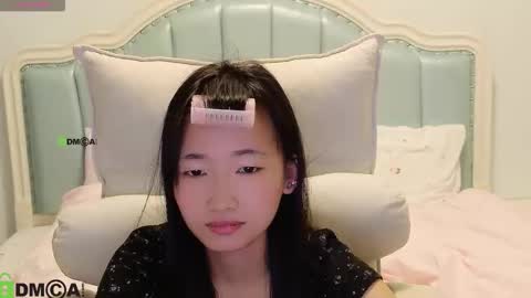 Sandy----xx online show from March 6, 2026, 12:12 pm