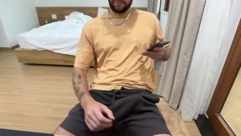 bulavkin_ online show from April 9, 2026, 9:04 am