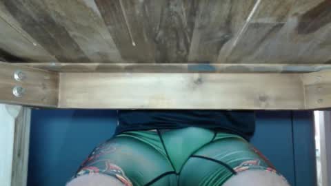 z...... online show from January 13, 2026, 1:11 am