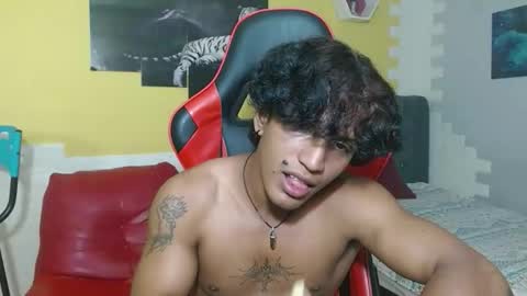 Snapshot of bull_cam chatting on February 3, 2026, 2:53 am bull_cam online show from February 3, 2026, 2:53 am