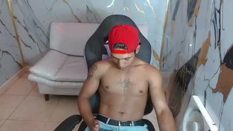 Snapshot of bull_cam chatting on February 5, 2026, 2:49 am bull_cam online show from February 5, 2026, 2:49 am