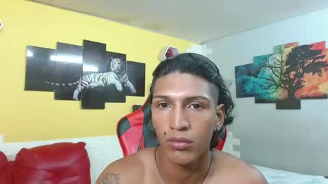 Snapshot of bull_cam chatting on February 11, 2026, 4:23 pm bull_cam online show from February 11, 2026, 4:23 pm