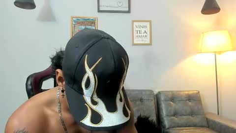 Snapshot of bull_cam chatting on February 23, 2026, 5:43 pm bull_cam online show from February 23, 2026, 5:43 pm