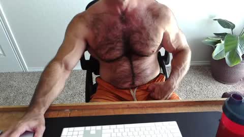 Snapshot of bullbud chatting on May 10, 2026, 4:45 pm Wrestling Dads.. hit me up. online show from May 10, 2026, 4:45 pm