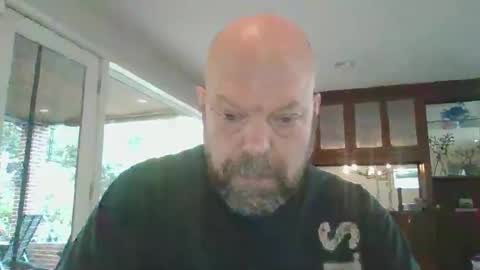 bulldog302w online show from November 4, 2025, 2:16 pm