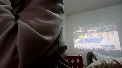 Snapshot of bullspain27266272 chatting on January 6, 2025, 12:37 am bullspain27266272 online show from January 6, 2025, 12:37 am