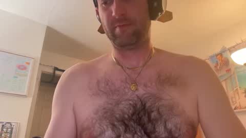 bumlover4567 online show from May 18, 2026, 4:07 am