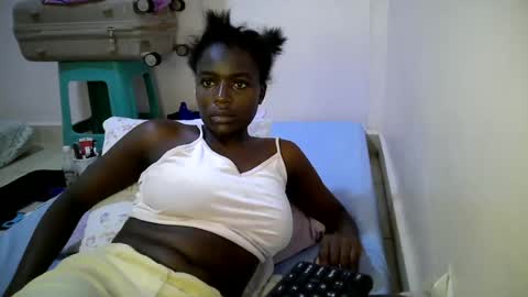 bunny_bliss1 online show from July 1, 2026, 2:35 am