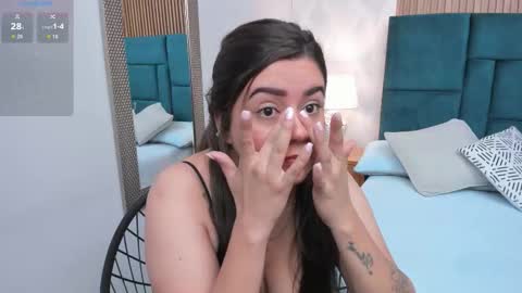 Alisson Beckett online show from October 22, 2025, 1:50 am