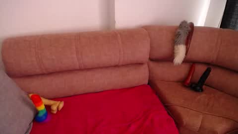 NINA online show from February 25, 2025, 2:11 pm