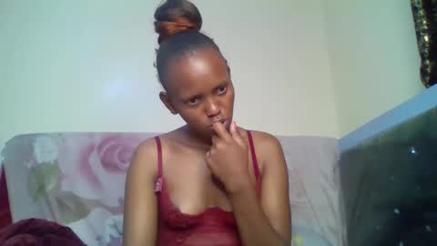 bunnydiva_ online show from December 17, 2025, 4:51 am