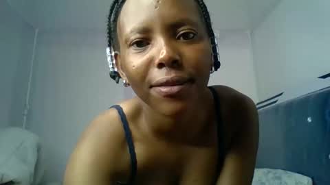 bunnydiva_ online show from June 1, 2026, 12:12 am