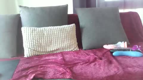 bunnyfox420 online show from October 17, 2025, 1:57 pm