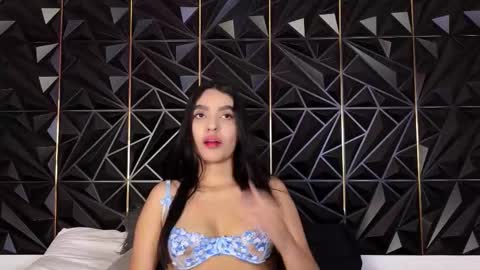 Tina online show from November 24, 2025, 8:30 pm