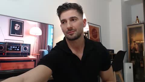 Snapshot of bunzdanny chatting on November 14, 2025, 5:33 pm BunzDanny online show from November 14, 2025, 5:33 pm