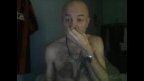 burnleyguy1977 online show from February 8, 2026, 2:15 am