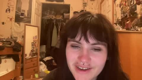 Snapshot of bushbabe3008 chatting on July 3, 2026, 6:31 am esme gray online show from July 3, 2026, 6:31 am
