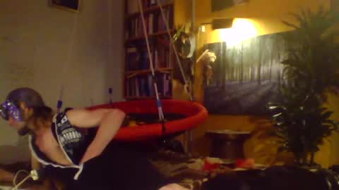 bushmen21 online show from December 12, 2024, 9:58 pm