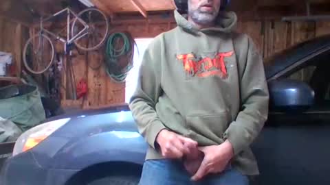 Snapshot of busterjon chatting on February 19, 2025, 11:14 pm Jon online show from February 19, 2025, 11:14 pm