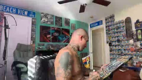 Snapshot of bustnutztaklenapz chatting on November 5, 2025, 7:03 pm bustnutztaklenapz online show from November 5, 2025, 7:03 pm