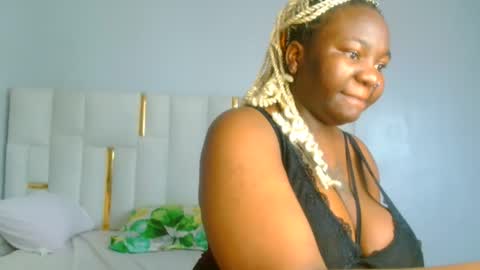 Snapshot of busty_mellons69 chatting on September 13, 2025, 10:59 am busty_mellons69 online show from September 13, 2025, 10:59 am