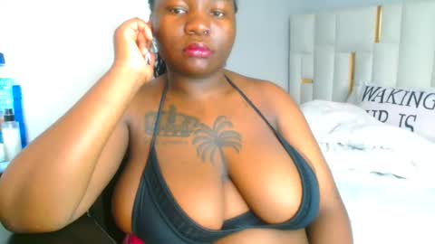 Snapshot of busty_mellons69 chatting on October 22, 2025, 9:20 am busty_mellons69 online show from October 22, 2025, 9:20 am