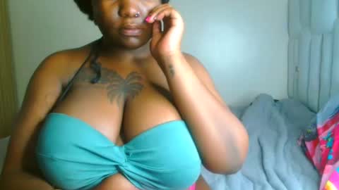 busty_mellons69 online show from March 12, 2026, 10:43 am