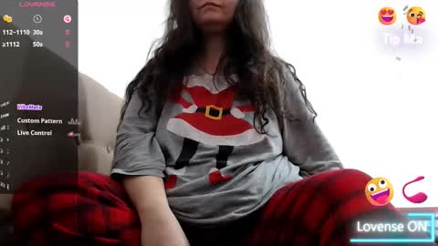 Snapshot of bustyemma chatting on January 16, 2026, 11:25 am Emma online show from January 16, 2026, 11:25 am