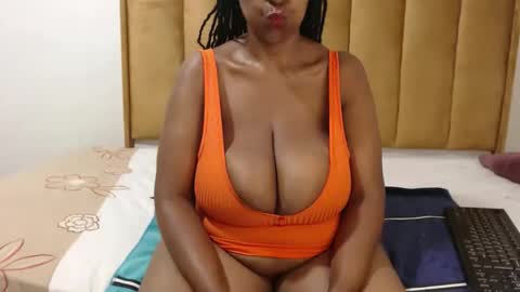 Snapshot of bustytessa37 chatting on February 5, 2026, 3:55 am bustytessa37 online show from February 5, 2026, 3:55 am