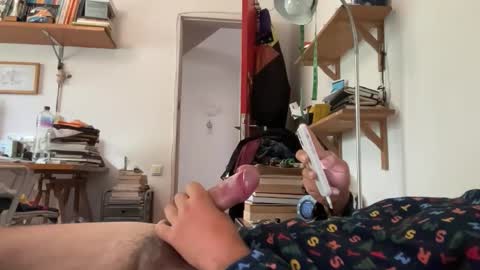 butolina online show from April 14, 2026, 12:55 pm