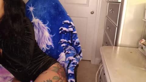 butterfly booty online show from March 13, 2026, 6:53 am