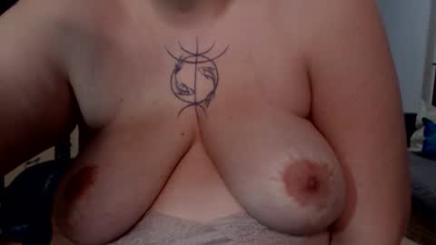 Mary online show from April 24, 2026, 10:45 pm