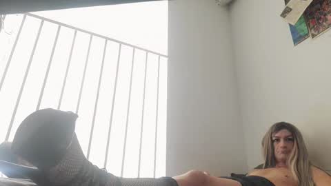 Snapshot of buttsluttwhore chatting on February 9, 2025, 6:26 pm HannahWreckshin online show from February 9, 2025, 6:26 pm