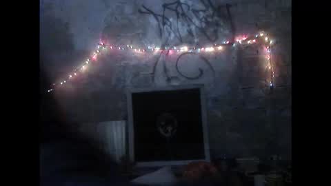 butytoy online show from January 11, 2026, 3:39 pm