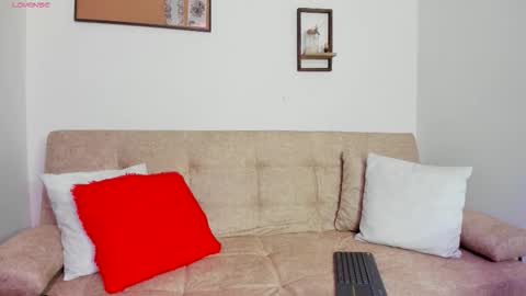 BUNNY BELLA online show from March 17, 2026, 10:24 pm