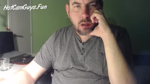 Pete online show from November 22, 2025, 11:42 am