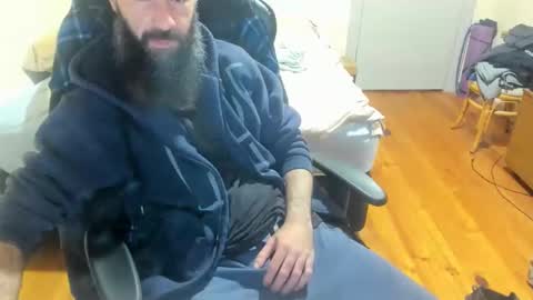 Buzz online show from April 12, 2026, 1:05 pm