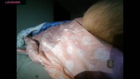 bzxxbzh online show from December 27, 2024, 7:14 pm