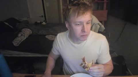 c00ki3m0nstr online show from November 30, 2025, 2:48 am