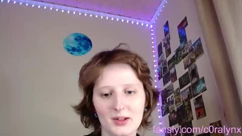 Snapshot of c0ralynx chatting on February 19, 2025, 5:27 am C0ralynx online show from February 19, 2025, 5:27 am
