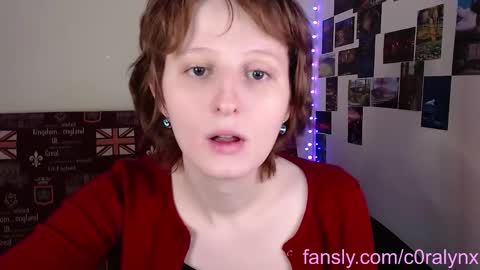 Snapshot of c0ralynx chatting on February 21, 2025, 9:11 pm C0ralynx online show from February 21, 2025, 9:11 pm