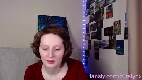 Snapshot of c0ralynx chatting on March 4, 2025, 8:16 pm C0ralynx online show from March 4, 2025, 8:16 pm