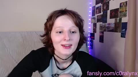 Snapshot of c0ralynx chatting on March 9, 2025, 1:56 am C0ralynx online show from March 9, 2025, 1:56 am